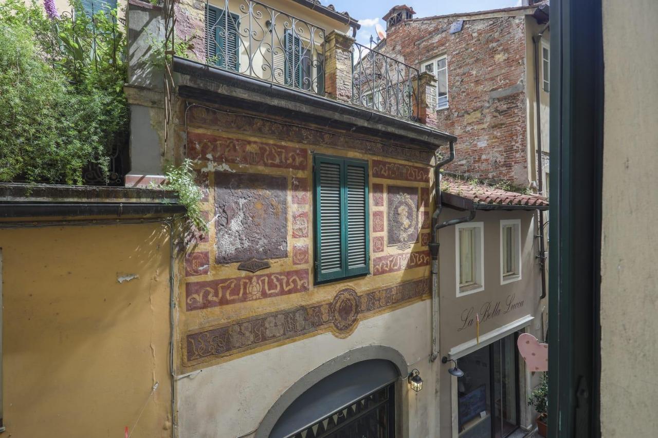 Rooms Corte Delle Uova Centro Storico Piazza San Michele Lucca Buitenkant foto